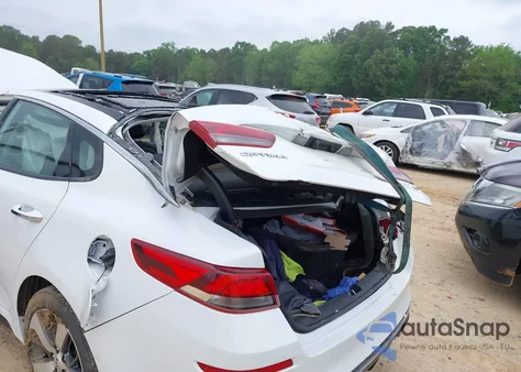 2019 Kia Optima S из США, поврежденный, VIN 5XXGT4L3XKG366276